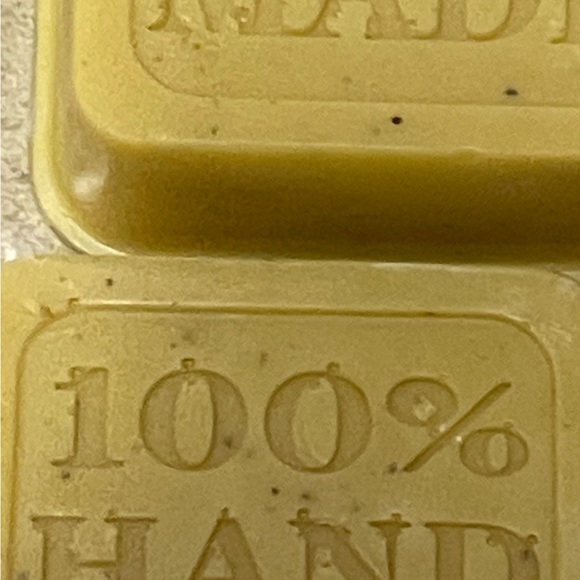 Skincare( natural sent ) - Picture 3 of 12